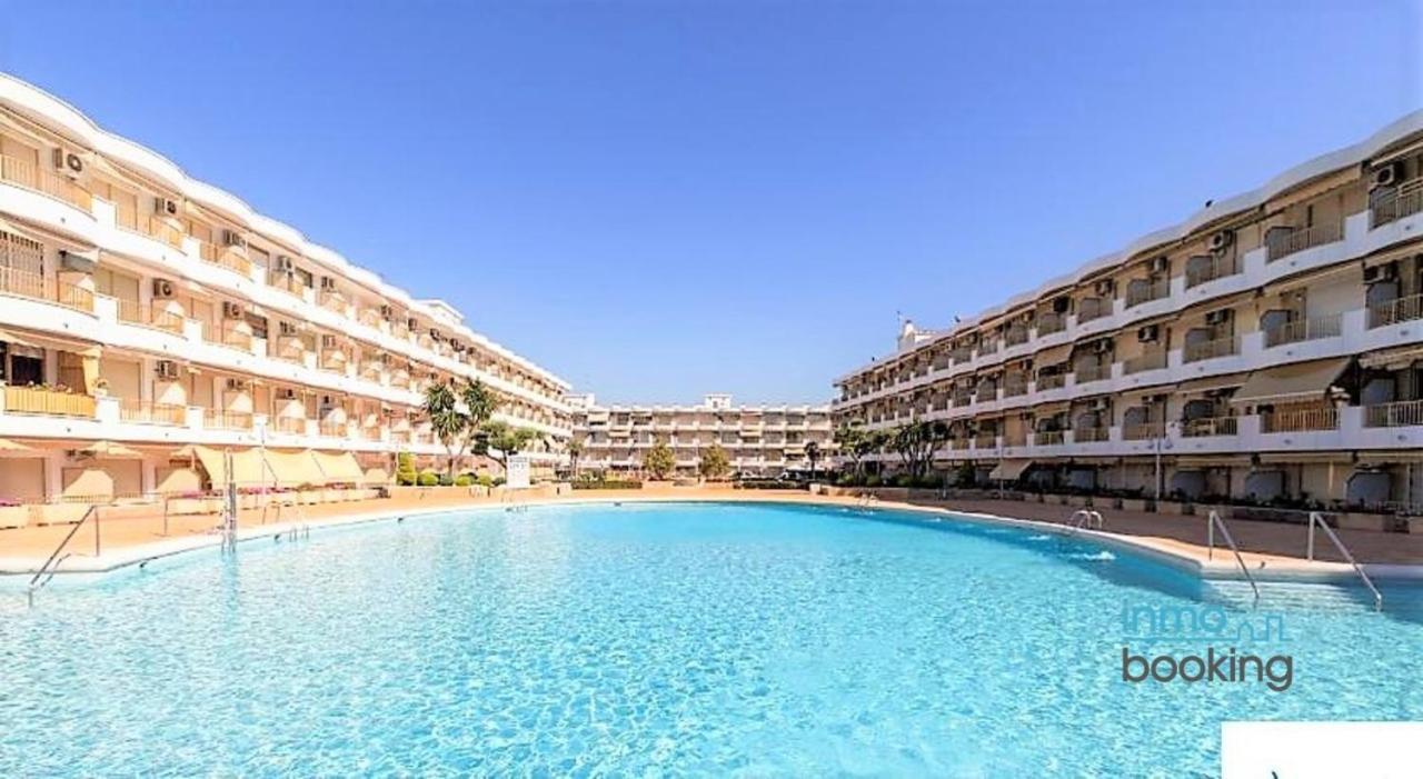 New Loft Internacional , Climatizado Con Piscina Y Playa. Apartman Cambrils Kültér fotó